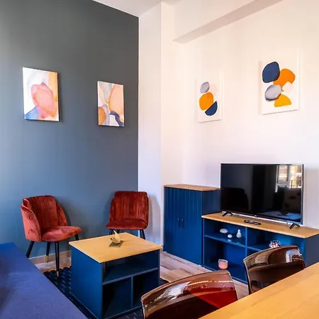 Brighthouse With Warm And Friendly Vibes 公寓