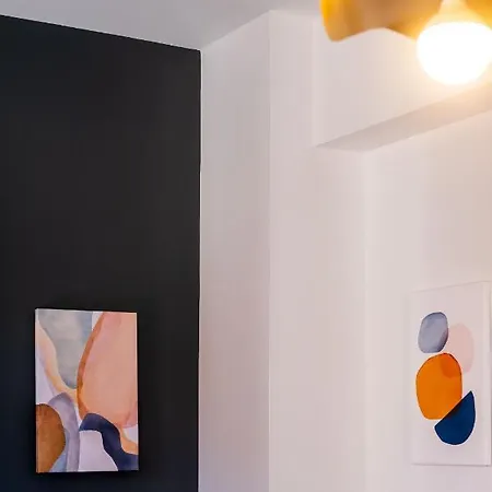 Apartment Brighthouse With Warm And Friendly Vibes