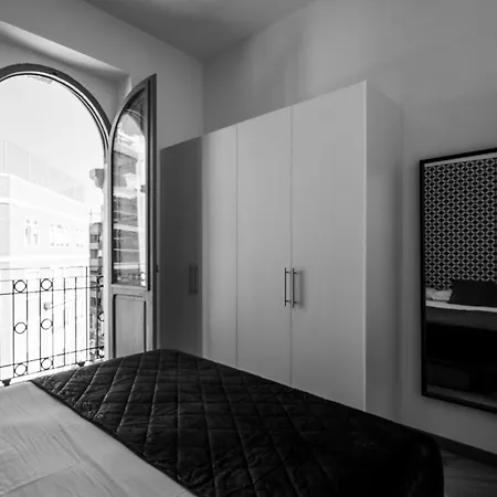 Apartment Brighthouse With Warm And Friendly Vibes Valencia