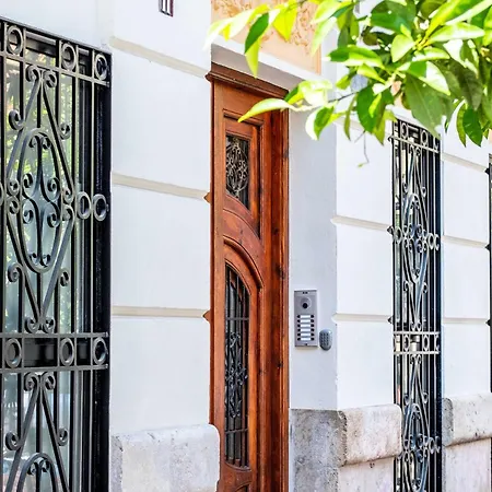 Apartment Brighthouse With Warm And Friendly Vibes Valencia
