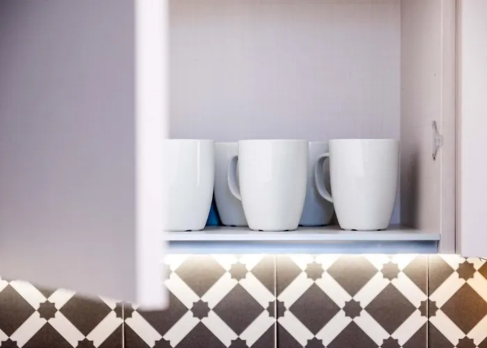 Brighthouse With Warm And Friendly Vibes Valencia